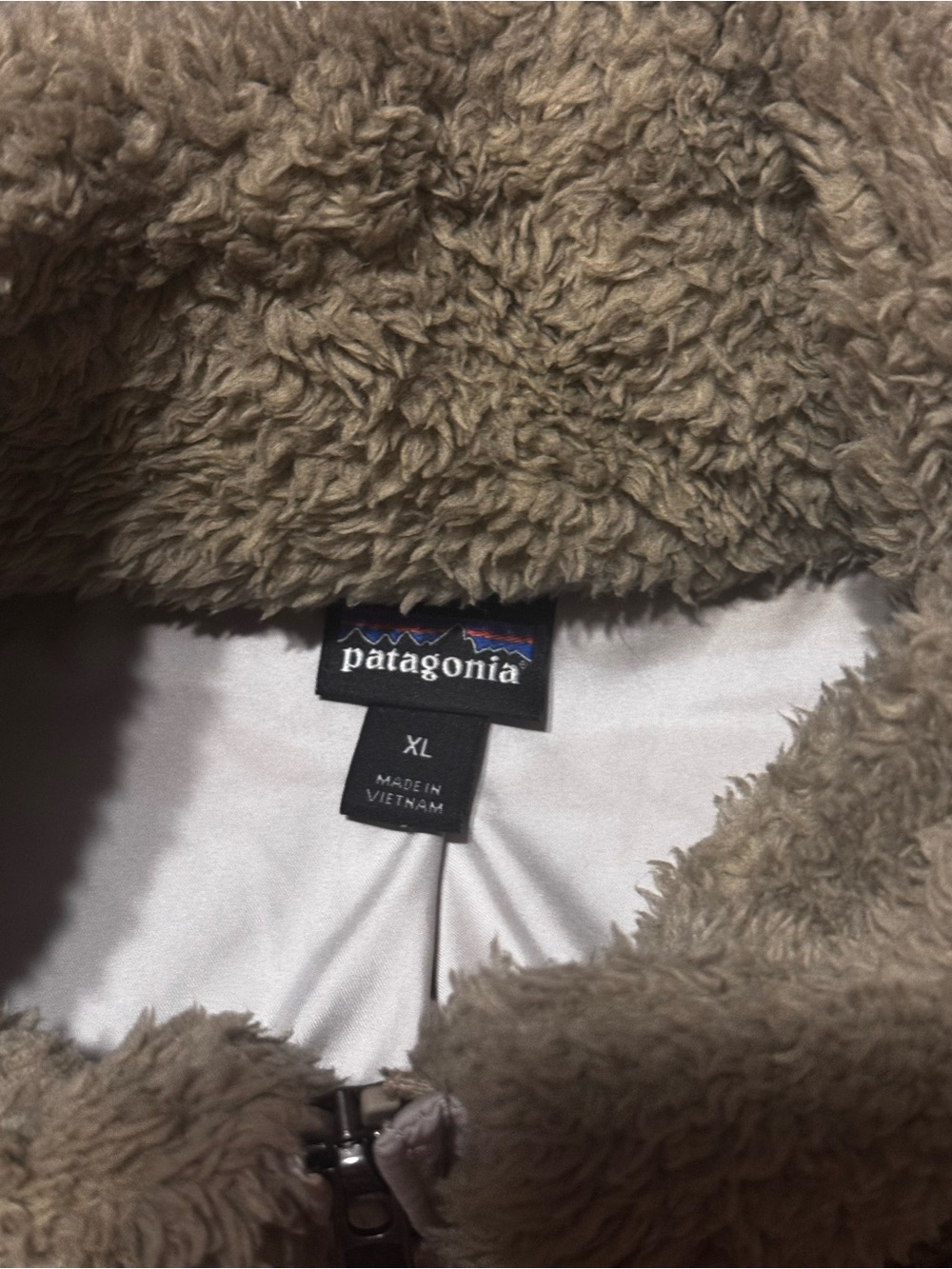Patagonia Women's Tan Fleece vest- XL